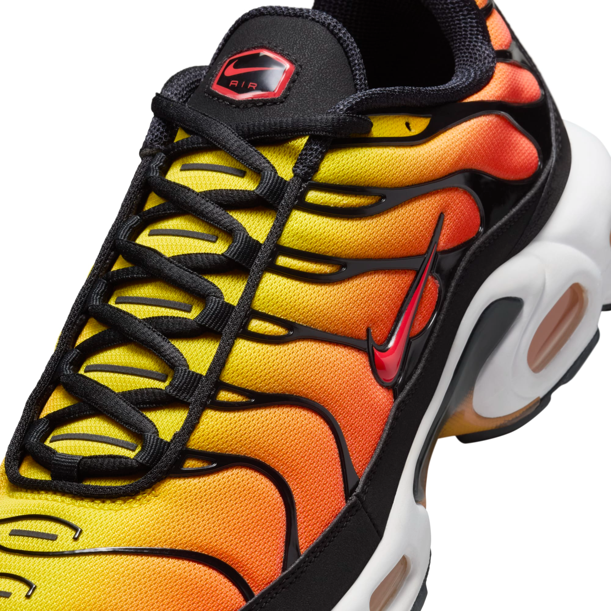 Available Now OG Air Max Plus Sunset House of Heat